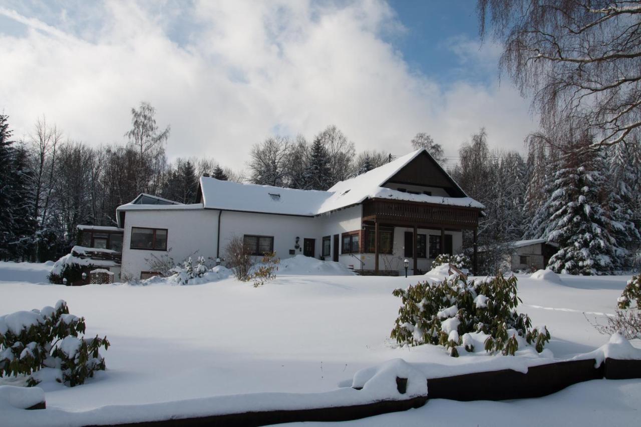 Haus Am Wald - Urlaub Am Nationalpark Apartment Langweiler  Bagian luar foto